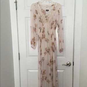 Boho Laceup Maxi Dress